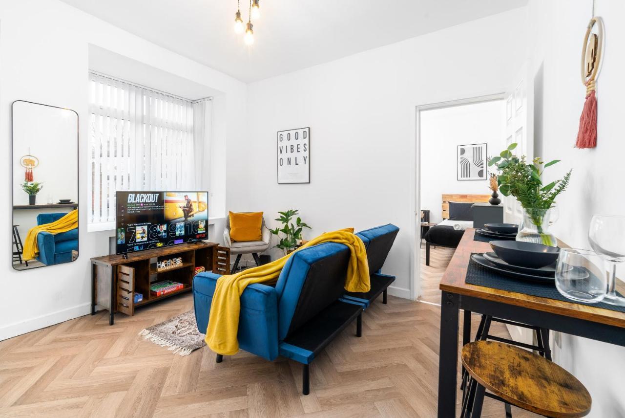 Cozy, Chic, And Convenient, 10 Mins To City Centre Birmingham Buitenkant foto